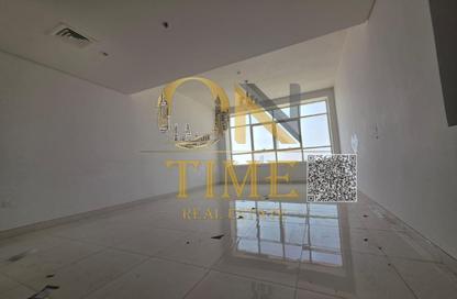 Apartment - 2 Bedrooms - 2 Bathrooms for rent in Al Rashidiya Towers - Al Rashidiya - Ajman Downtown - Ajman