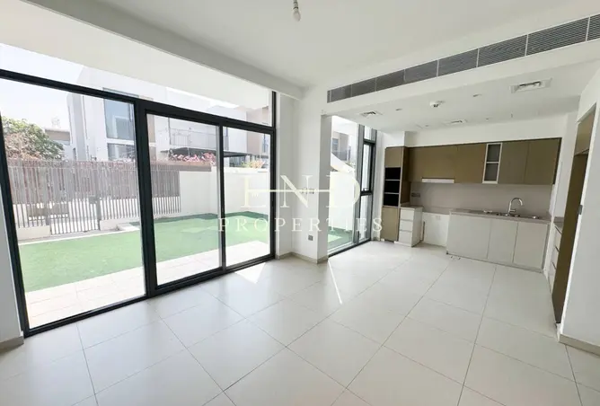 155573042 - Property Image 3
