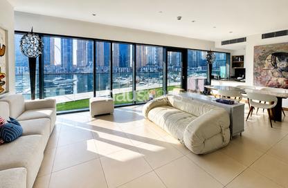 Apartment - 2 - 3 for sale in Vida Residences Dubai Marina - Dubai Marina - Dubai