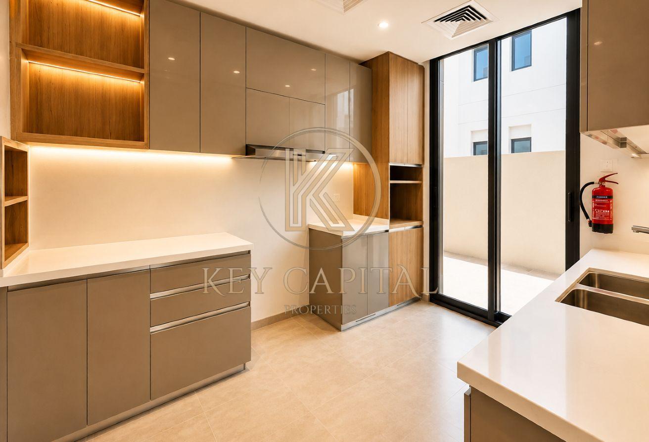 Corner Unit | Brand New | Must See Villa photo 5