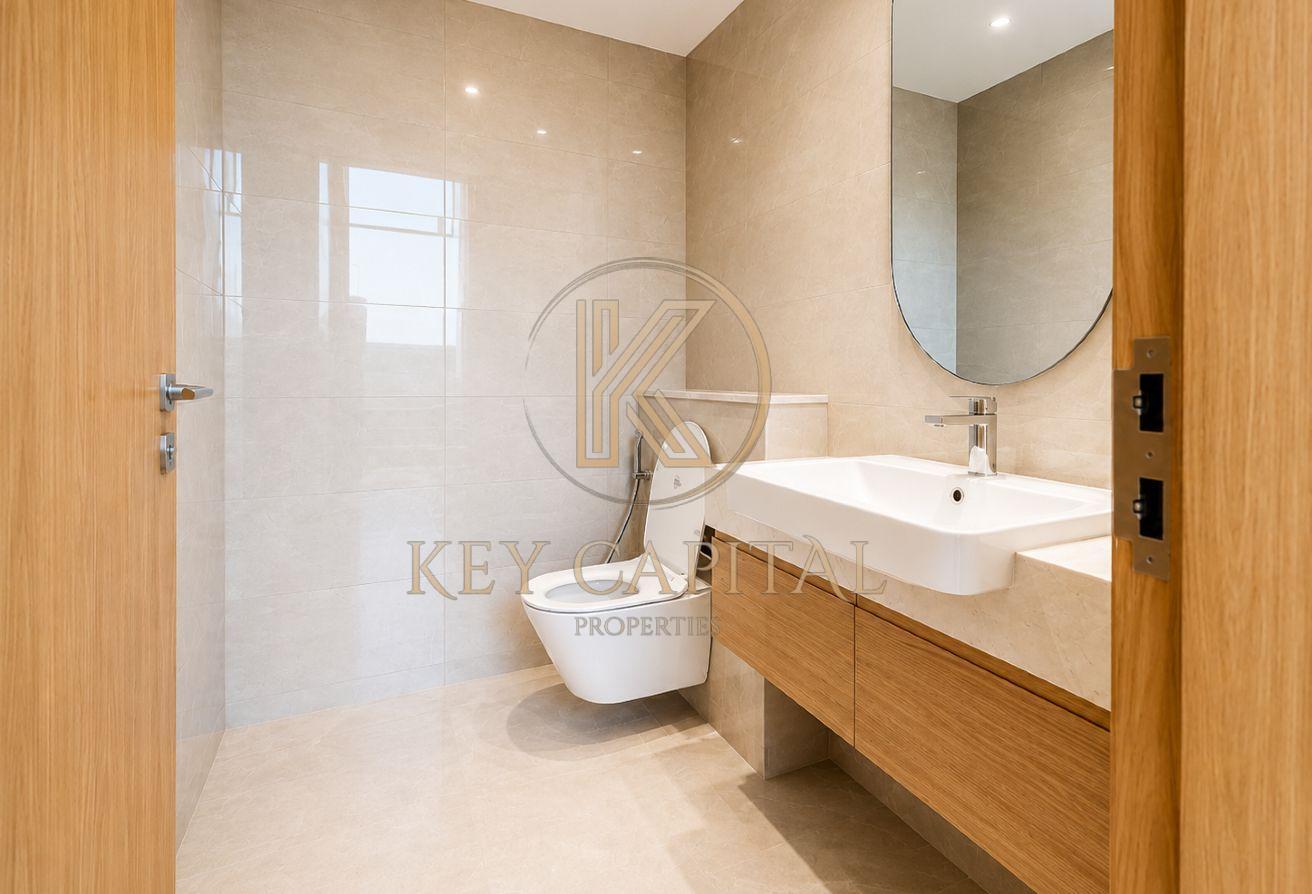 Corner Unit | Brand New | Must See Villa photo 9