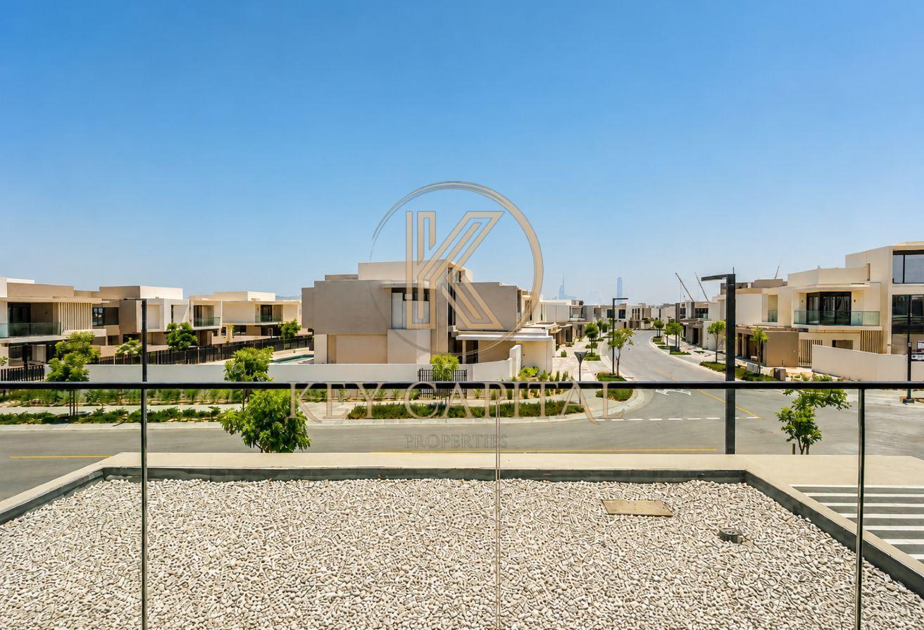 Corner Unit | Brand New | Must See Villa photo 16