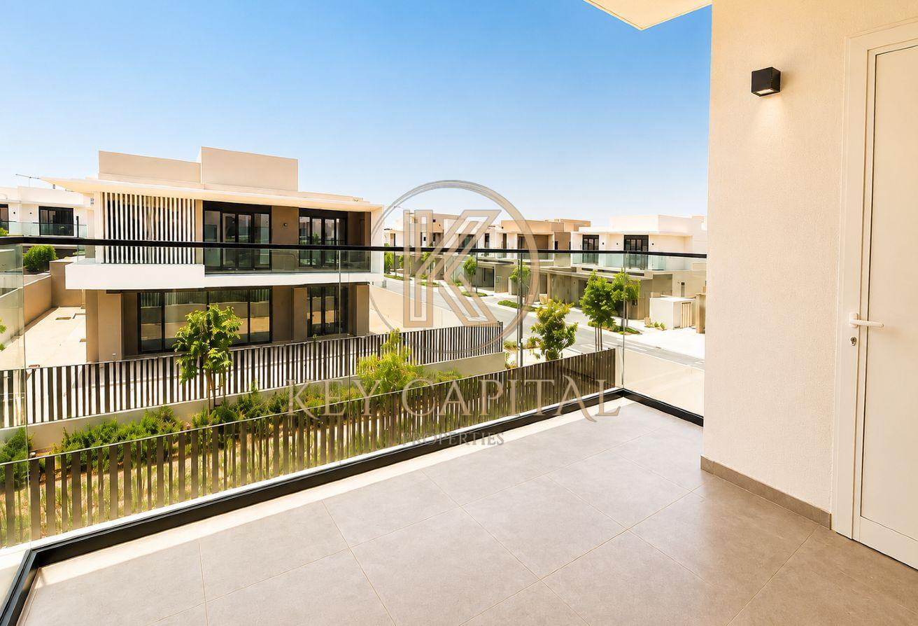 Corner Unit | Brand New | Must See Villa photo 21