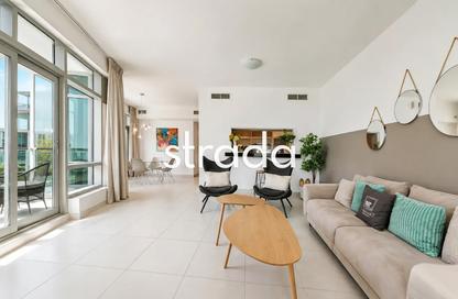 Apartment - 2 - 3 for sale in The Lofts West - The Lofts - Downtown Dubai - Dubai