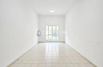 Apartment - 2 - 3 for rent in Building 129 - Cactus Cluster - Discovery Gardens - Dubai