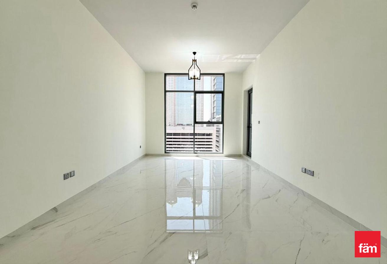 Ready To Move | Semi Furnished | Modern Layout photo 4
