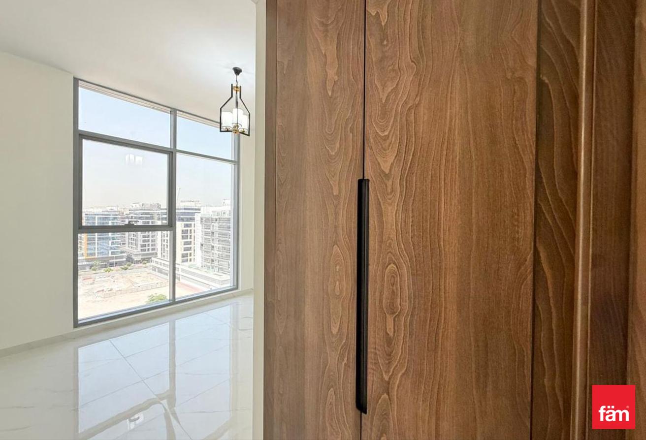 Ready To Move | Semi Furnished | Modern Layout photo 6
