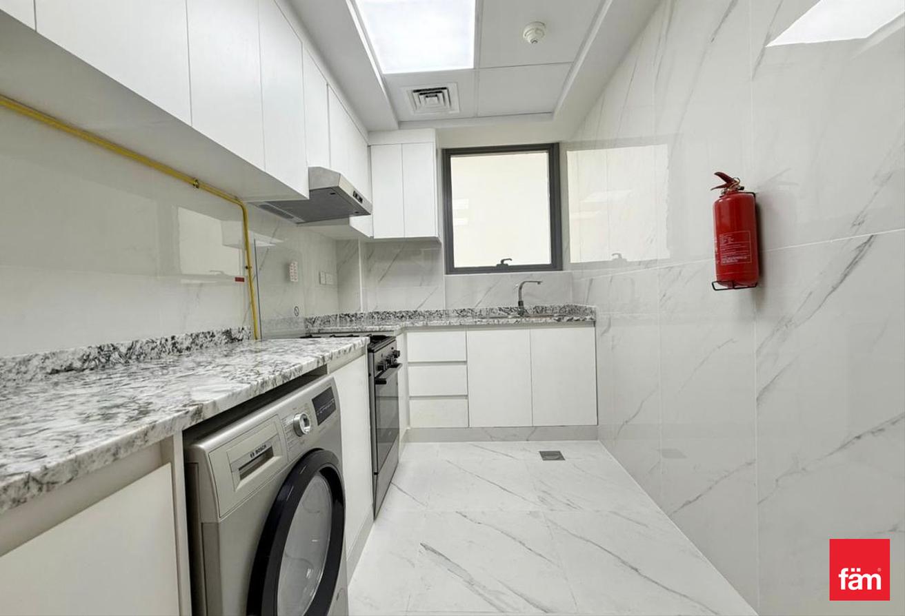 Ready To Move | Semi Furnished | Modern Layout photo 8