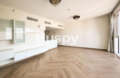Apartment - 2 Bedrooms - 3 Bathrooms for rent in 1 Residences - 1 - 1 Residences - Al Kifaf - Bur Dubai - Dubai