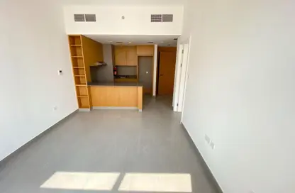 شقة - غرفة نوم - 1 حمام للبيع في أسواق للعقارات - الممشى - مويلح - الشارقة