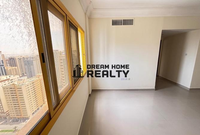 82367477 - Property Image 3