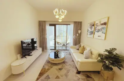 Apartment - 1 Bedroom - 1 Bathroom for rent in Burj Royale - Downtown Dubai - Dubai