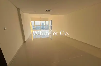 Apartment - 2 Bedrooms - 3 Bathrooms for rent in Carson B - Carson - Damac Hills - Dubai