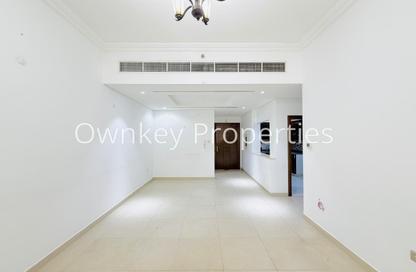 Apartment - 2 Bedrooms - 3 Bathrooms for rent in Mankhool Building - Mankhool - Bur Dubai - Dubai