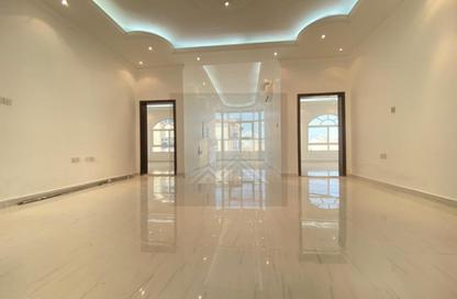 Apartment - 4 Bedrooms - 4 Bathrooms for rent in Khalifa City A Villas - Khalifa City A - Khalifa City - Abu Dhabi