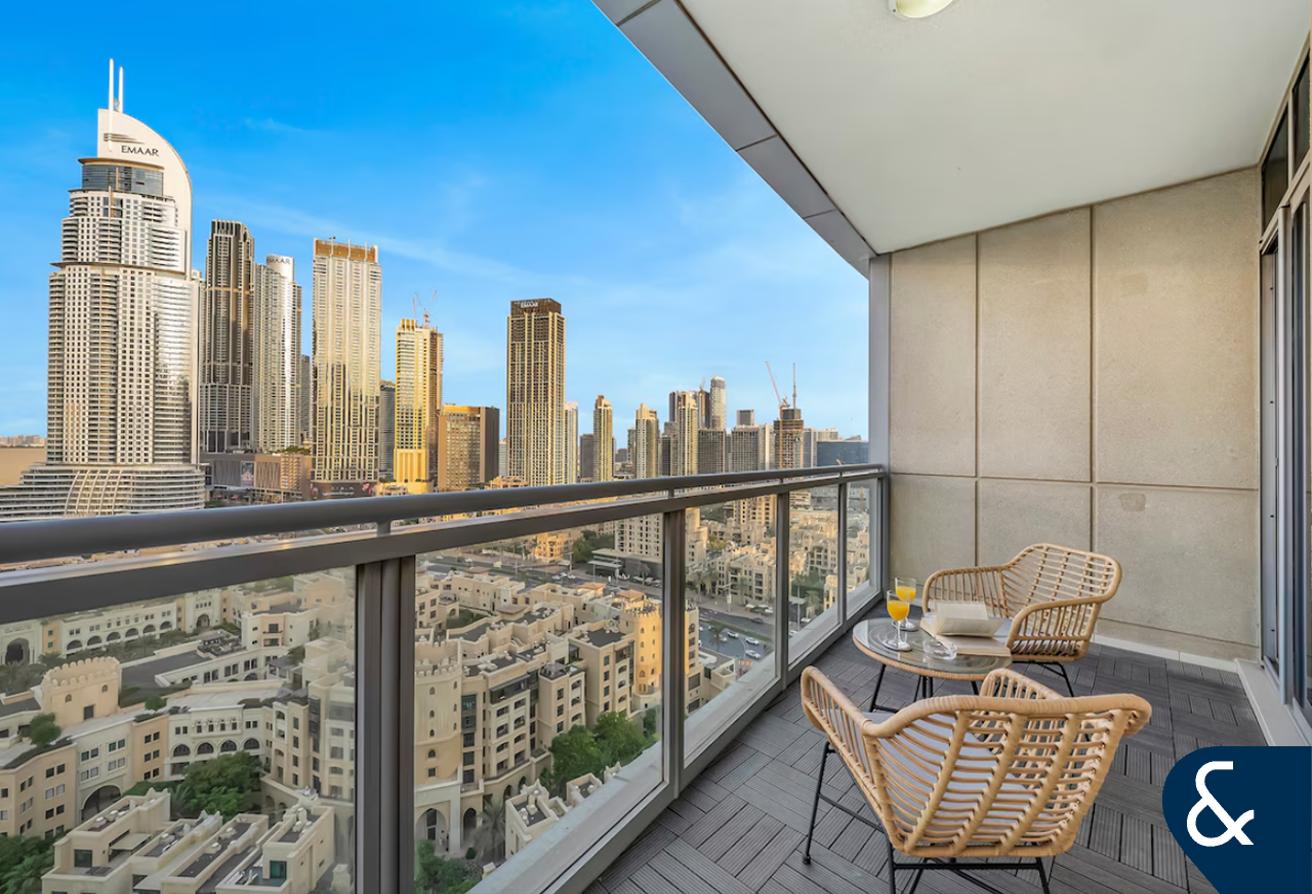 Vacant Now | Furnished | Incredible Views photo 20