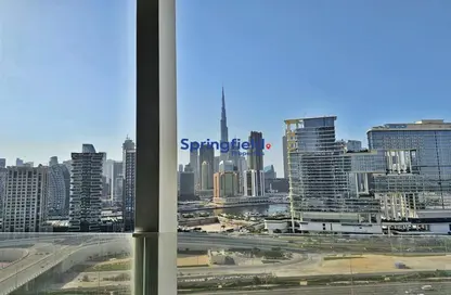 شقة - 1 حمام للبيع في رأسًا على عقب - الخليج التجاري - دبي شقة - 1 حمام للبيع في رأسًا على عقب - الخليج التجاري - دبي