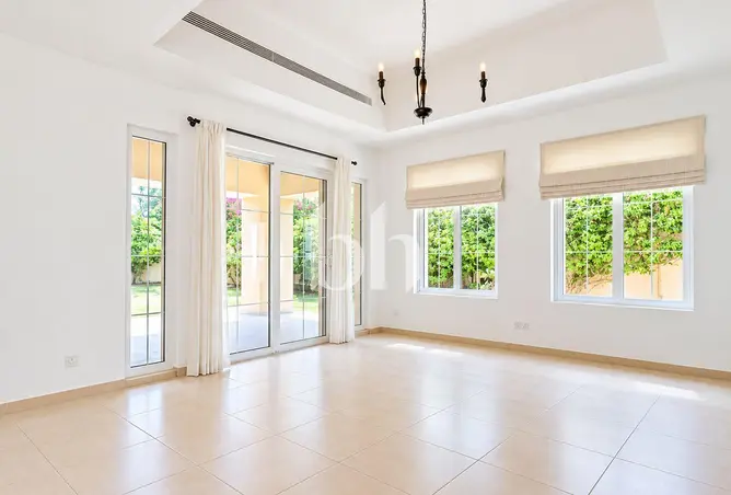 166058805 - Property Image 2
