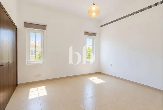 166058805 - Property Image 3