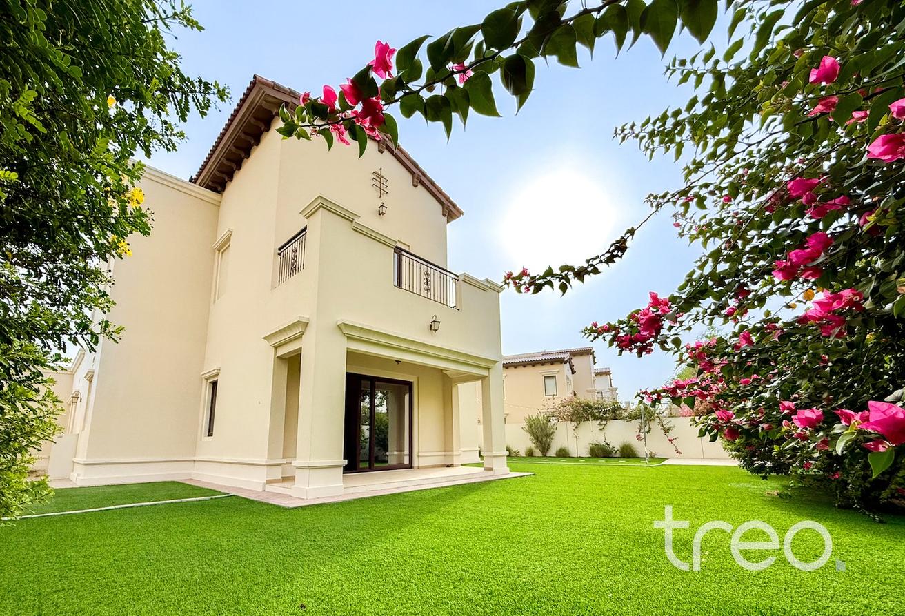 Vacant | Large Landscaped Garden | Near Pool photo 21