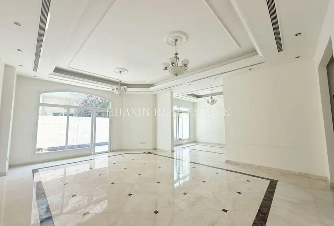 156262047 - Property Image 2