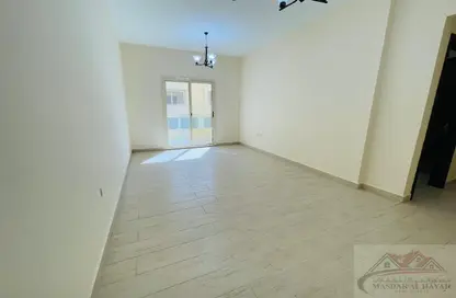 Apartment - 1 Bedroom - 2 Bathrooms for rent in Muwaileh 29 Building - Muwaileh - Sharjah