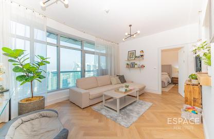 Apartment - 1 Bedroom - 2 Bathrooms for sale in Fairfield Tower - Park Island - Dubai Marina - Dubai