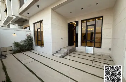 Townhouse - 5 Bedrooms - 7 Bathrooms for sale in Al Yasmeen 1 - Al Yasmeen - Ajman