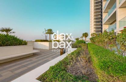 Apartment - 1 - 2 for rent in Carson A - Carson - Damac Hills - Dubai