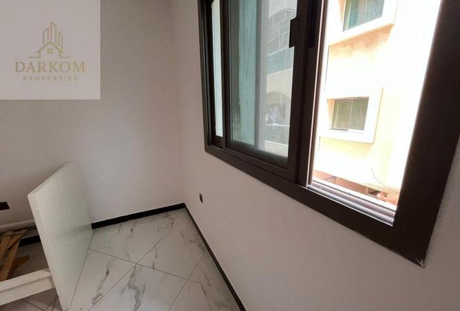 76993903 - Property Image 3