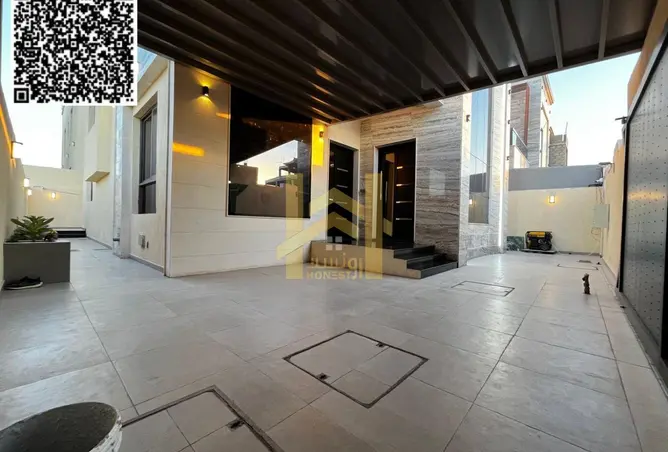 121094115 - Property Image 2