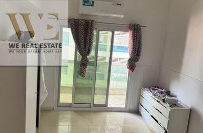 Apartment - 1 Bedroom - 2 Bathrooms for sale in Al Rashidiya Towers - Al Rashidiya - Ajman Downtown - Ajman