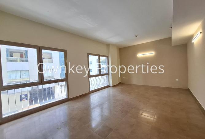 108185729 - Property Image 2