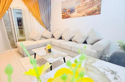 Apartment - 1 Bedroom - 1 Bathroom for rent in Muweileh Community - Muwaileh Commercial - Sharjah