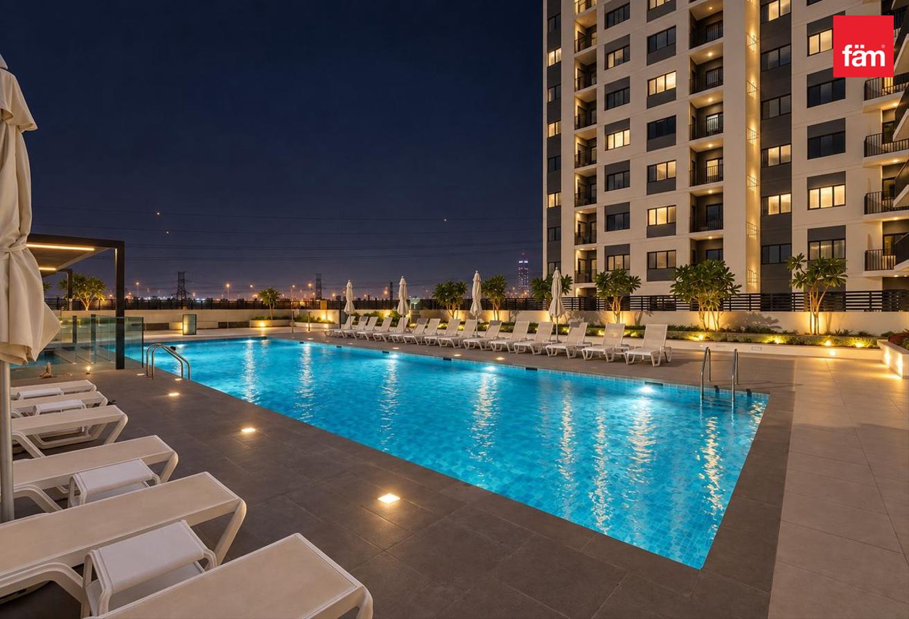 Chiller Free | Close To Metro | Pool View photo 14