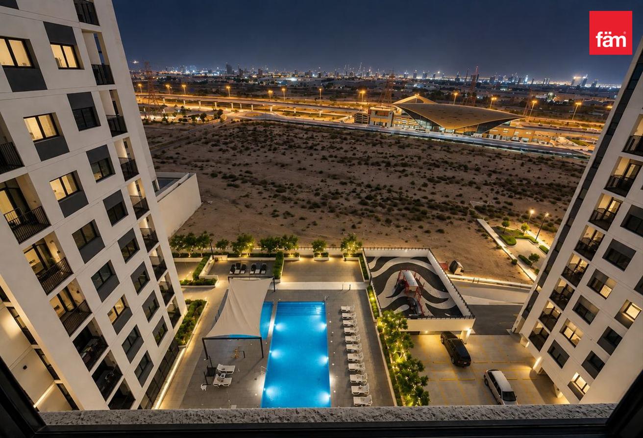 Chiller Free | Close To Metro | Pool View photo 13