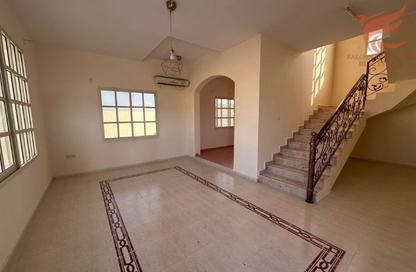 Villa - 4 - 4 for rent in Seih Al Qusaidat - Ras Al Khaimah