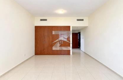 Apartment - 2 - 2 for rent in Olympic Park 4 - Olympic Park Towers - Dubai Sports City - Dubai