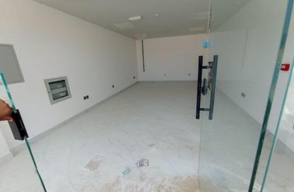 متجر - استوديو للايجار في برج الأوركيد - تايجر داون تاون عجمان - العالية - عجمان