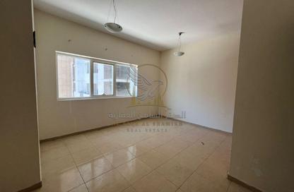 Apartment - 2 - 4 for rent in Al Majaz 3 - Al Majaz - Sharjah