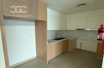 Apartment - 3 Bedrooms - 3 Bathrooms for rent in Seagate Building 1 - Seagate - Mina Rashid - Dubai