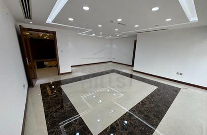 Office Space - Studio - 2 for rent in Stadium Point - Dubai Sports City - Dubai