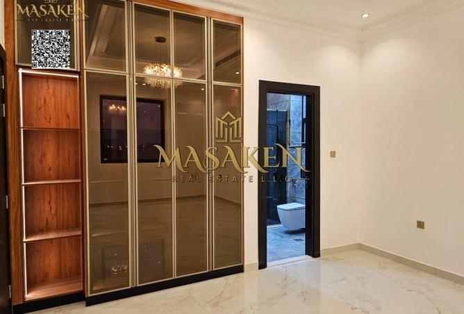 68667672 - Property Image 3