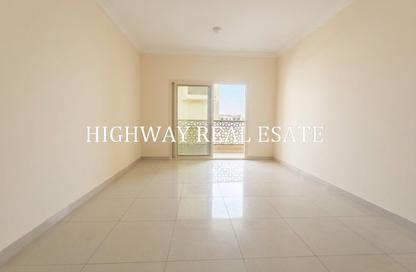 Apartment - 1 Bedroom - 2 Bathrooms for rent in Muwaileh 29 Building - Muwaileh - Sharjah