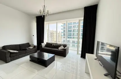 شقة - 2 غرف نوم - 2 حمامات للايجار في جيوفاني بوتيك سويتس - مدينة دبي الرياضية - دبي