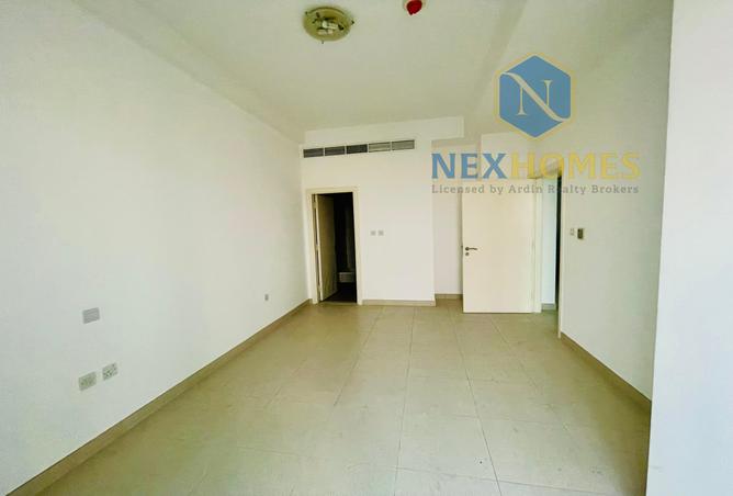 77376472 - Property Image 3