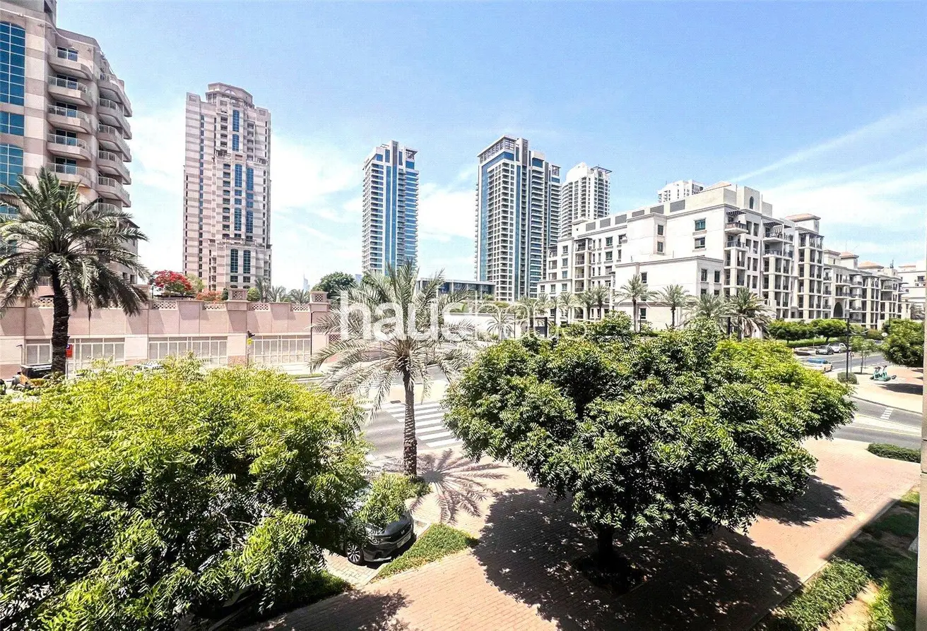105976260 - Property Main Image