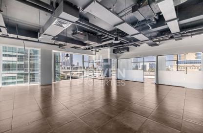 Office Space - Studio for rent in Emaar Business Park Building 4 - Emaar Business Park - Sheikh Zayed Road - Dubai