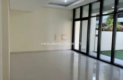 Townhouse - 3 Bedrooms - 4 Bathrooms for rent in Richmond - Damac Hills - Dubai