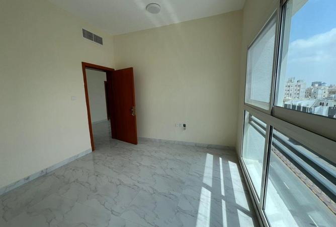 77367494 - Property Image 2